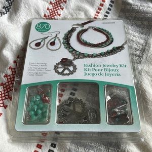 Jewelry kit
